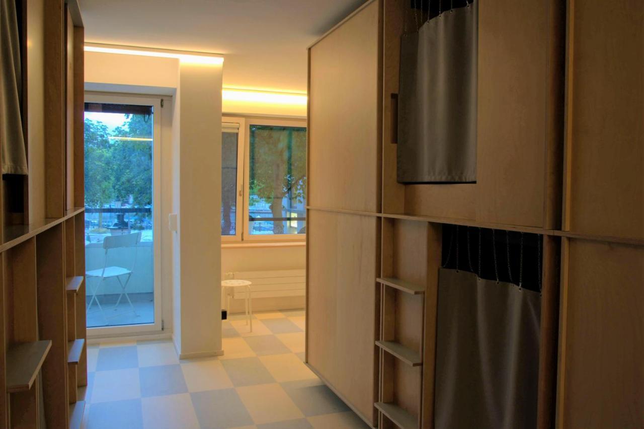 Green Marmot Capsule Hotel Zuerich Екстер'єр фото